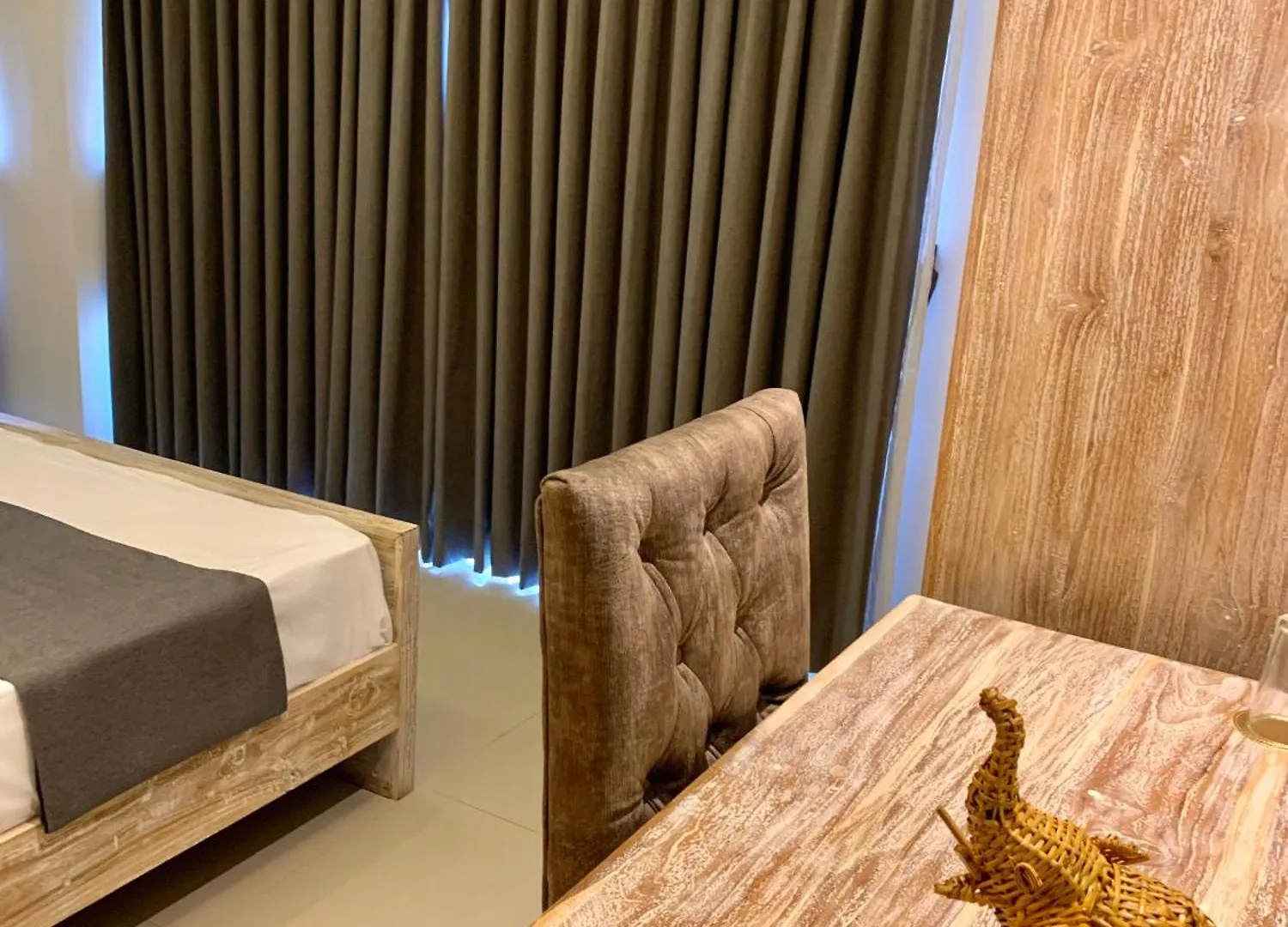 Ocean Breeze Sea Haven Luxury Apartments Negombo