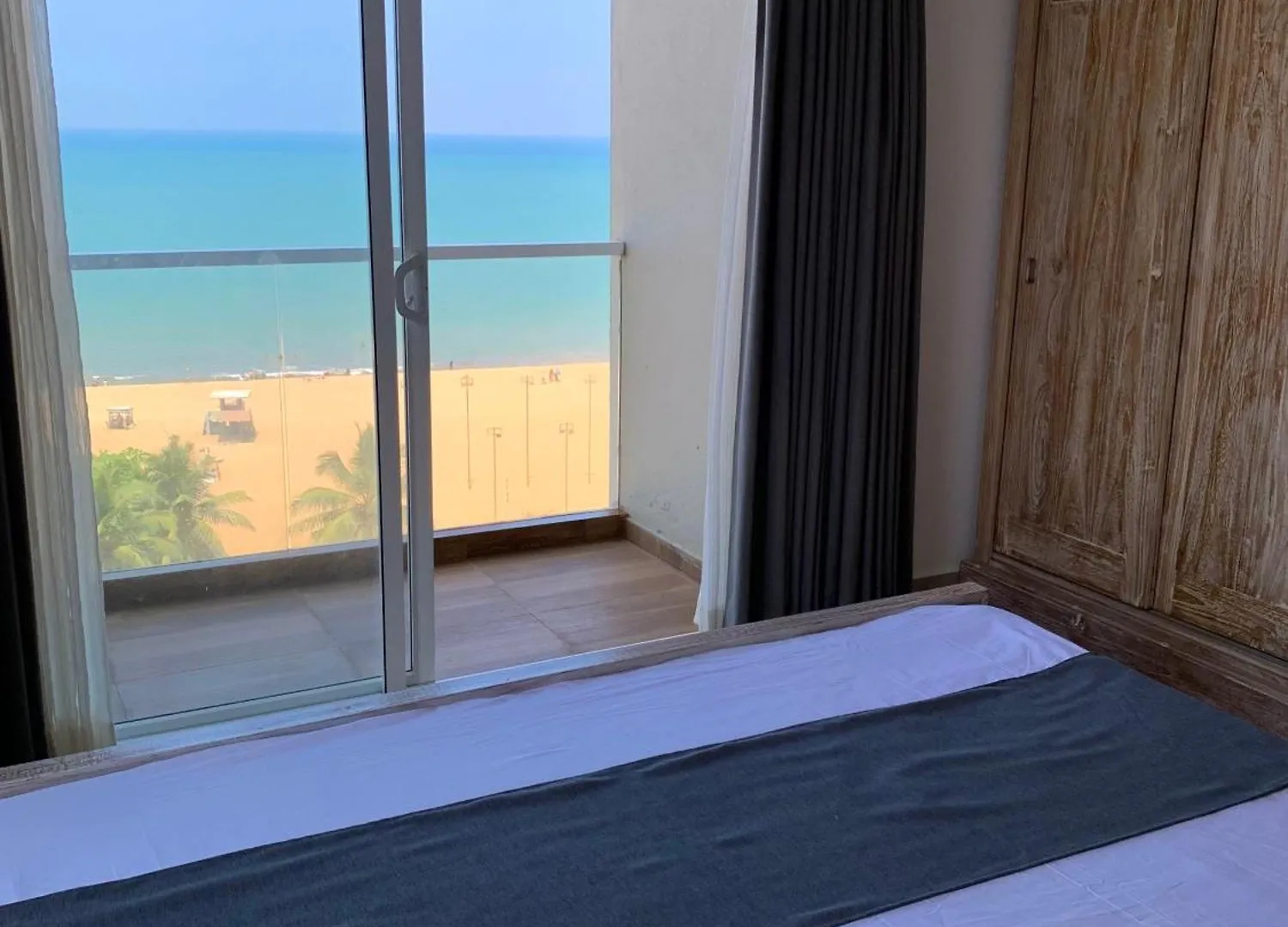 Ocean Breeze Sea Haven Luxury Apartments Negombo 0*,  Sri Lanka