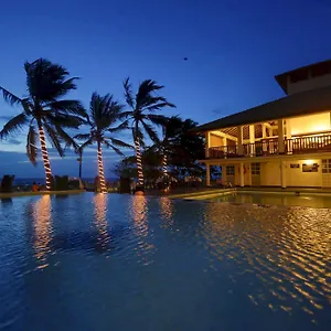 Catamaran Hotel